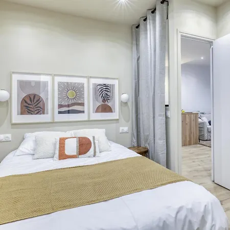 And New 2 Bedrooms Flat - Heart Of 02 *
